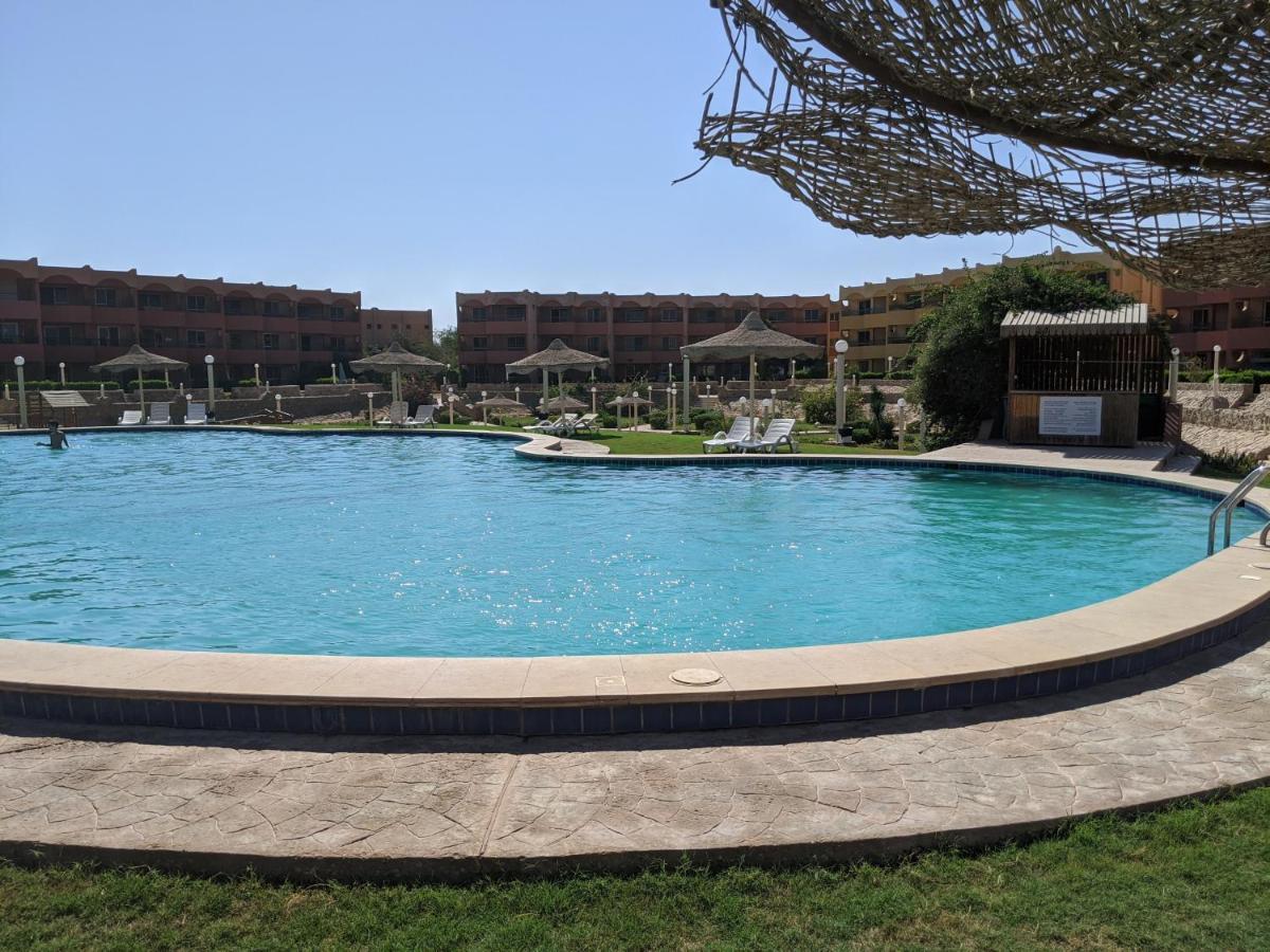 Villa Ain El Sokhna Ground Floor, With Pool & Sea View Ain Suchna Exterior foto